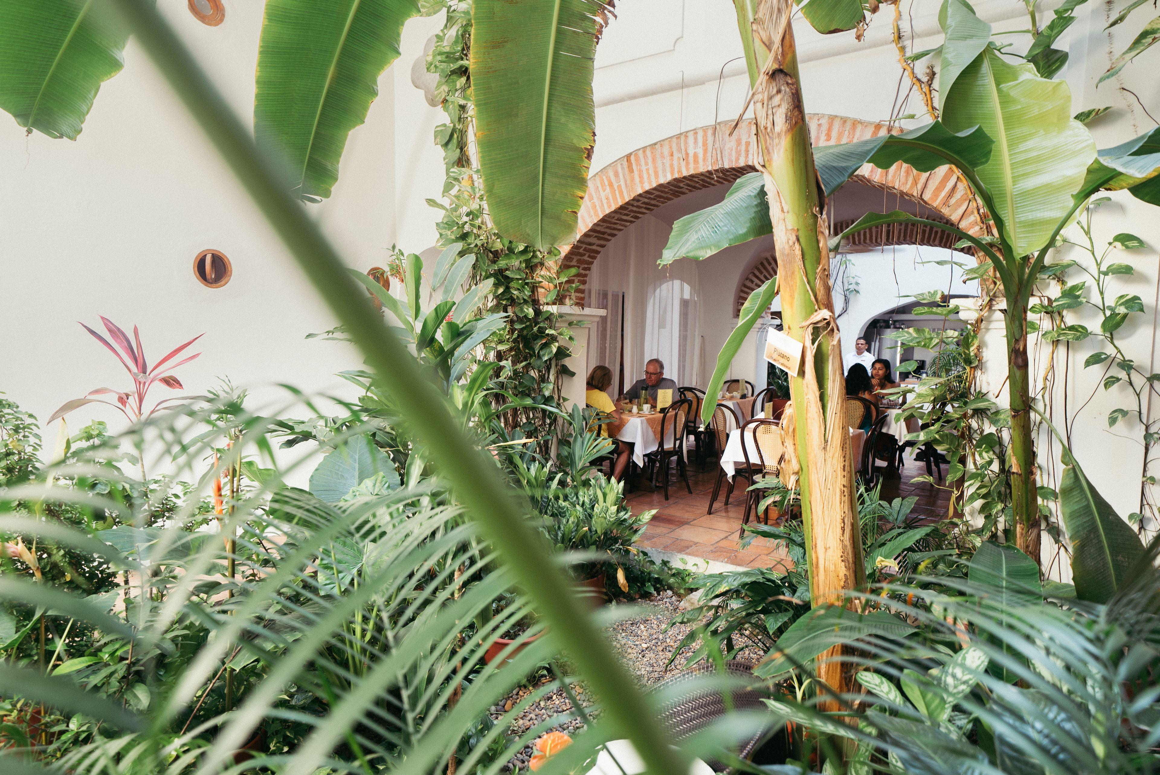 Alfiz Hotel — Photos 1